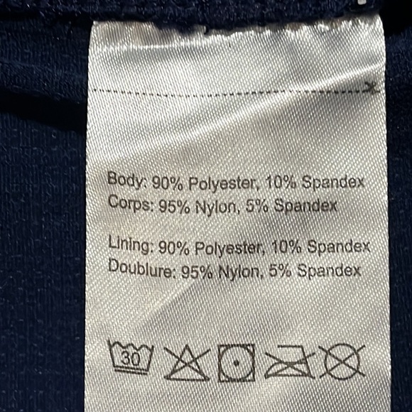 NWT yogipace navy blue size XXL skort UPF 50+ sun protection side & back pockets - Picture 11 of 14